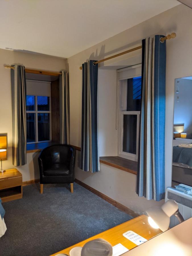 Ferry Inn Stromness Exterior foto